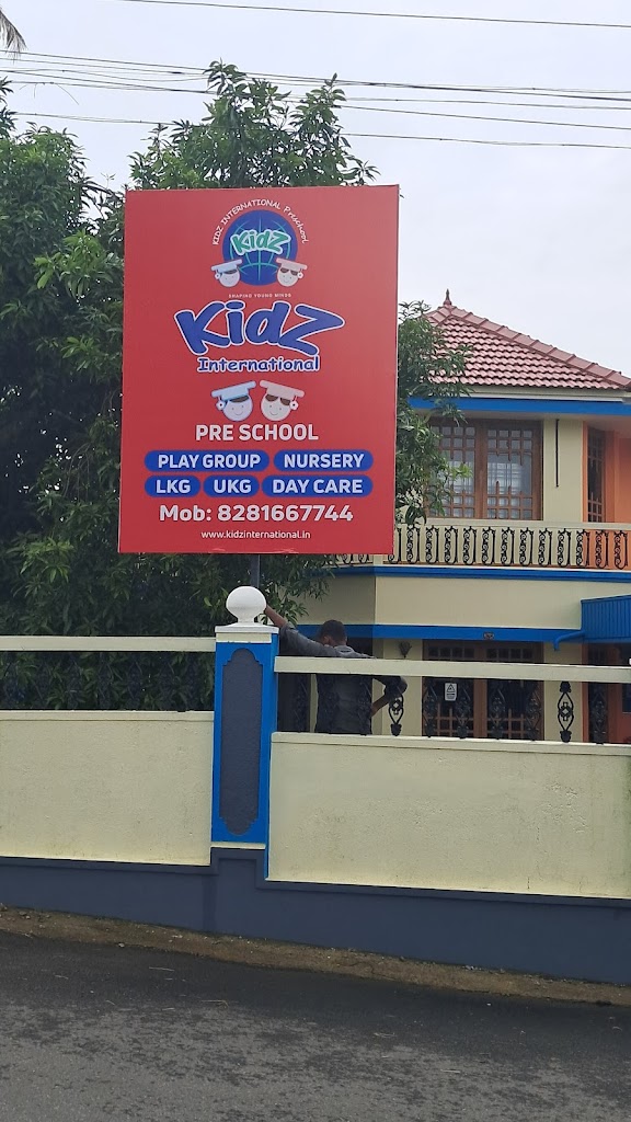 KidZ International Preschool & Daycare (കിഡ്‌സ് ഇന്റർനാഷണൽ പ്രീസ്കൂൾ & ഡേക്കെയർ)
