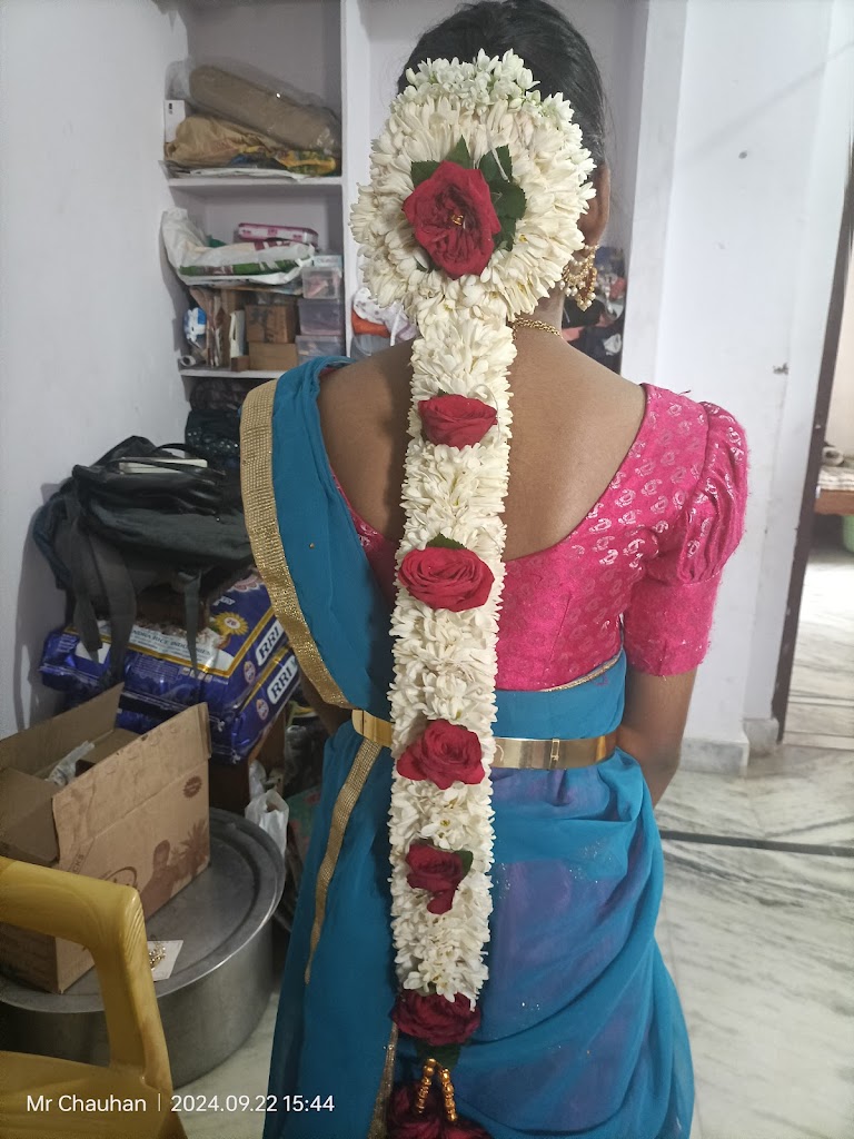 Lady Care Bueuty Parlour Home Service