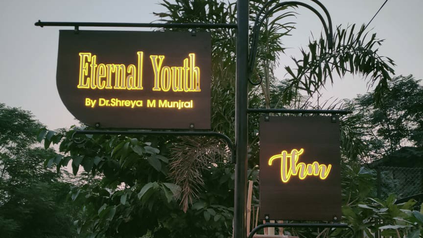 Thm Salon Ranjit Avenue