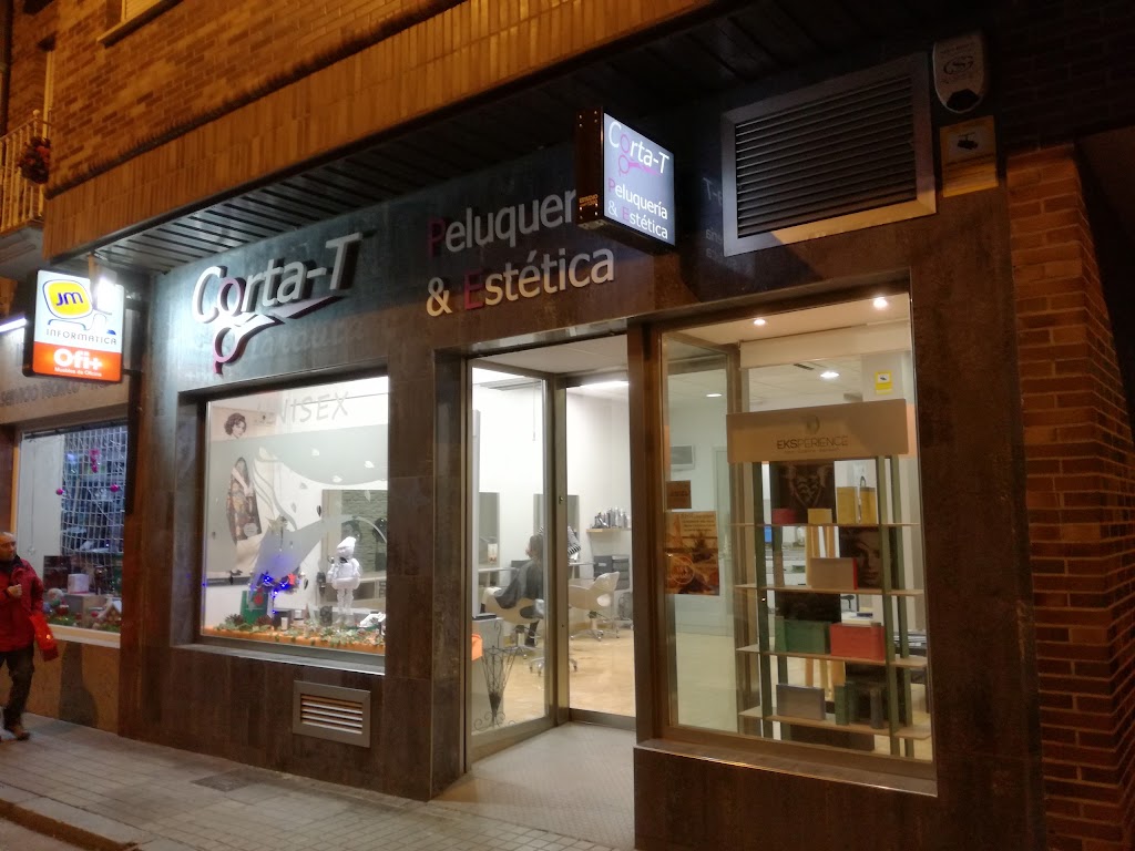 Corta-T Peluqueria y Estetica unisex — Exterior