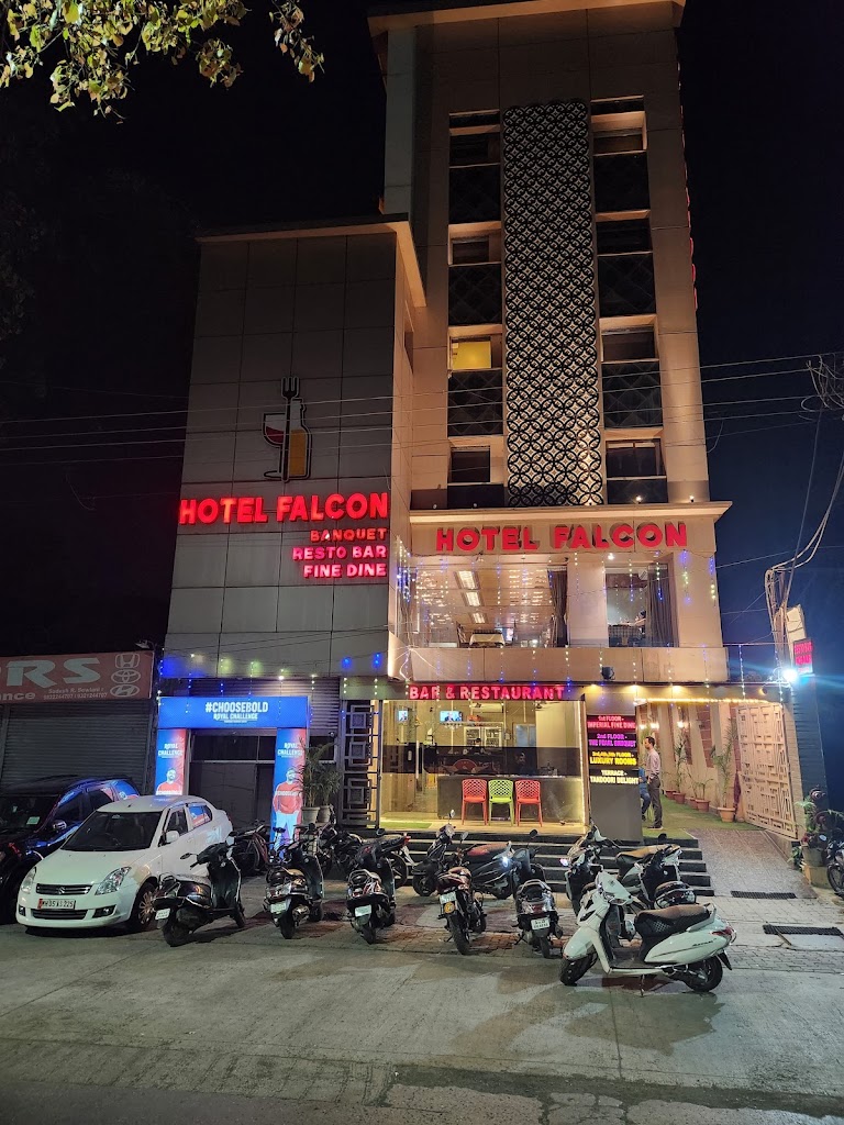Hotel Falcon