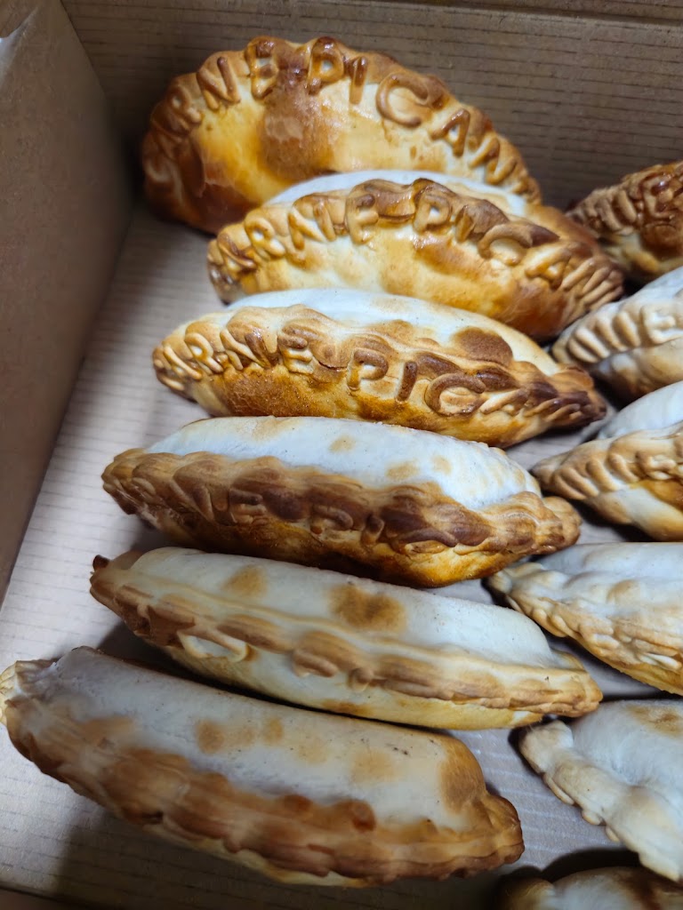Sabores Express Vicalvaro — Comida y bebida