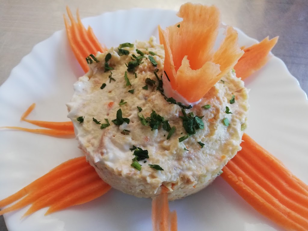 Picoteo K'Mari — Comida y bebida