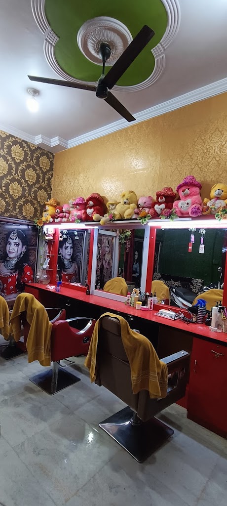 Avantika Beauty Salon