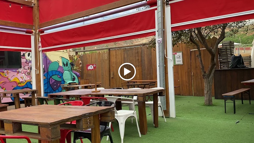 Parada En La Granja — Ambiente