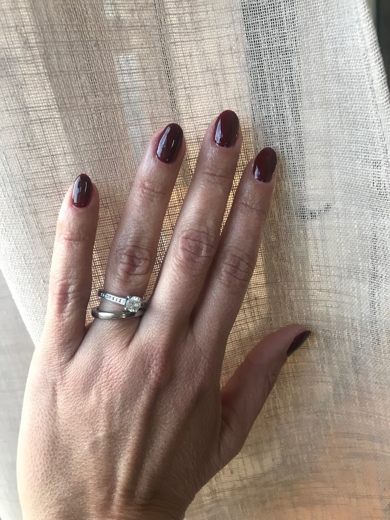 Top Nails Art & Beauty