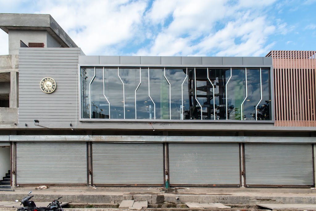 The Addict Gym | Best Gym in Banga
