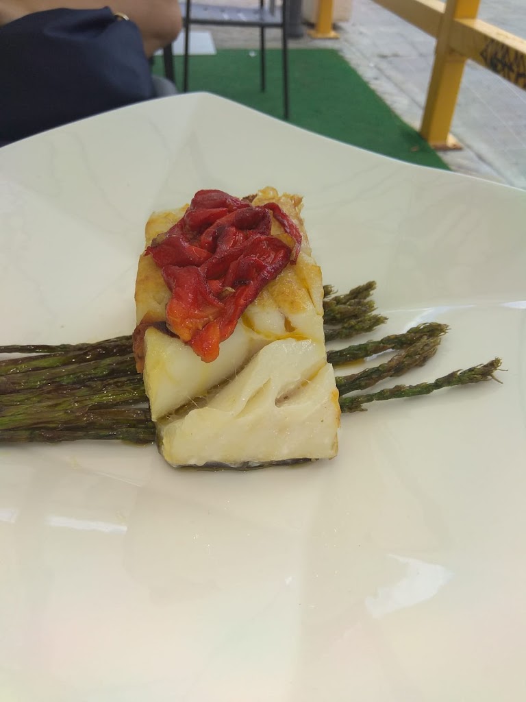Restaurante La Fragua en Rivas — Comida y bebida