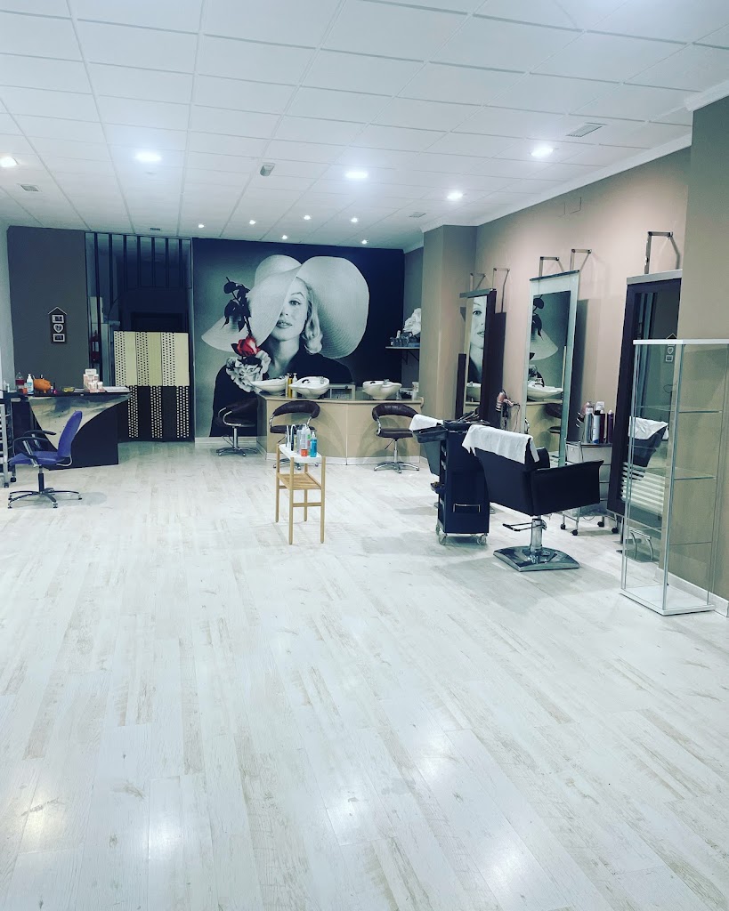 Centro de belleza Victoria Robles — Interior