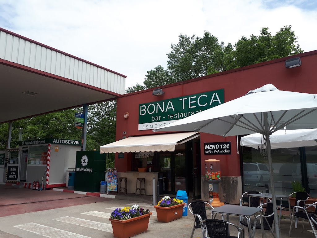 Area de Servei El Cabreres — Exterior
