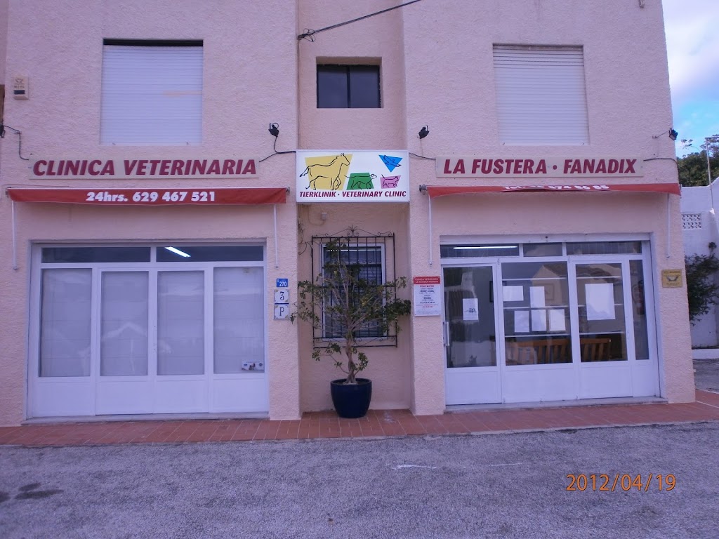 Clinica Veterinaria La Fustera Fanadix — Del propietario