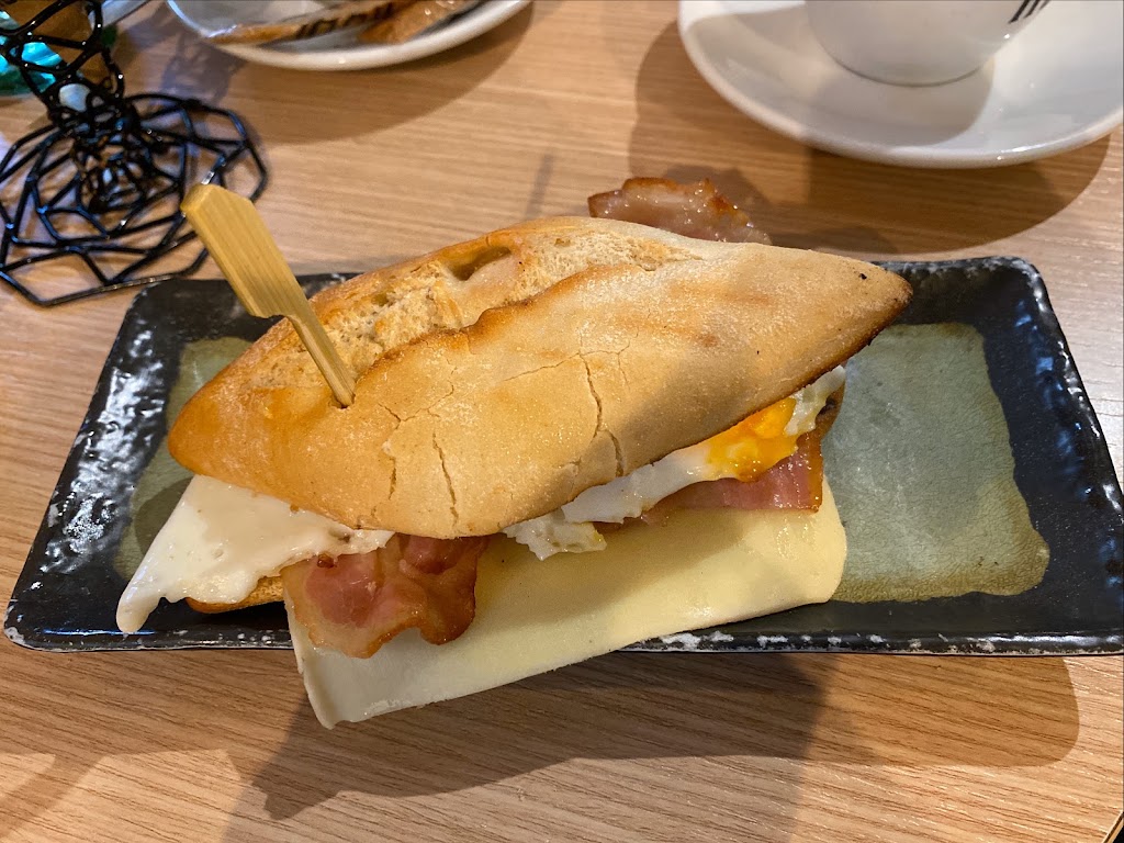 Robi — Comida y bebida