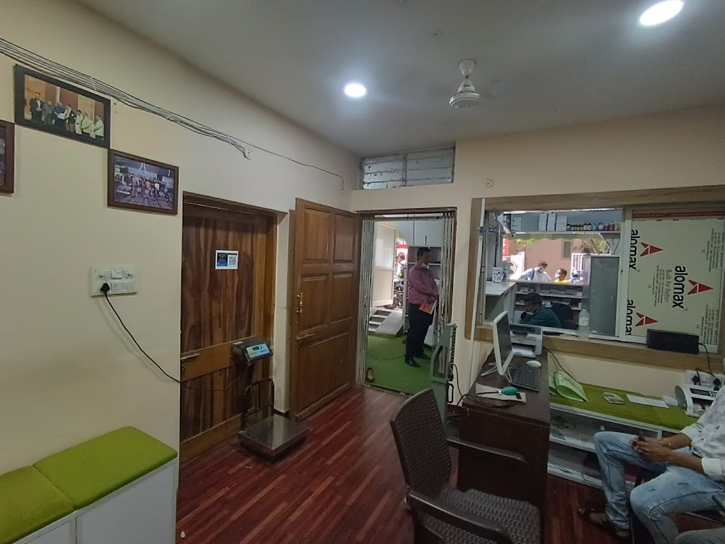 Dr. Dr Sachin Chittawar