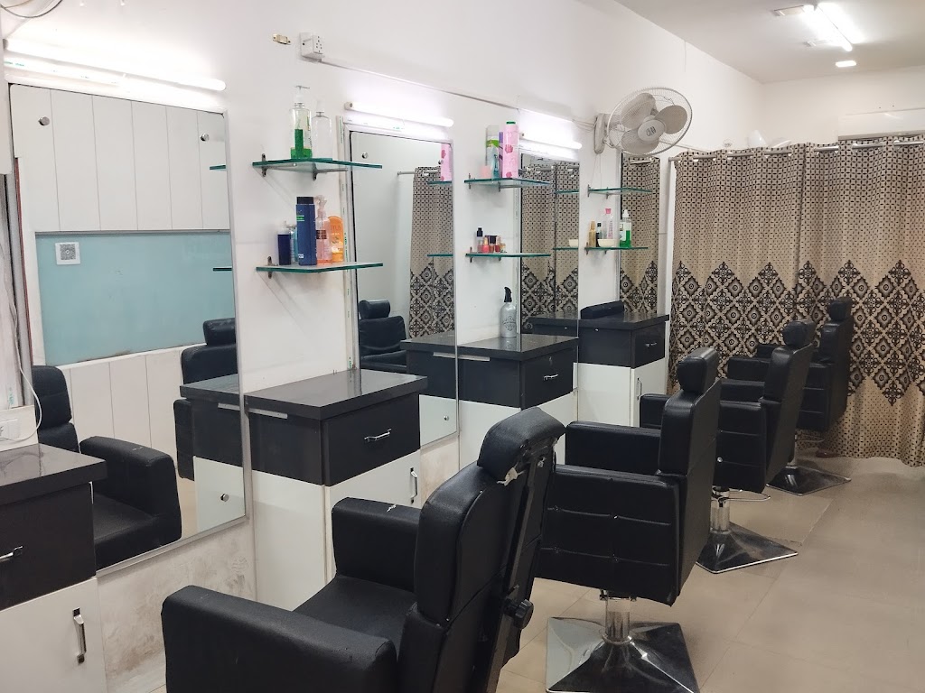 Unique Style Saloon And Academy