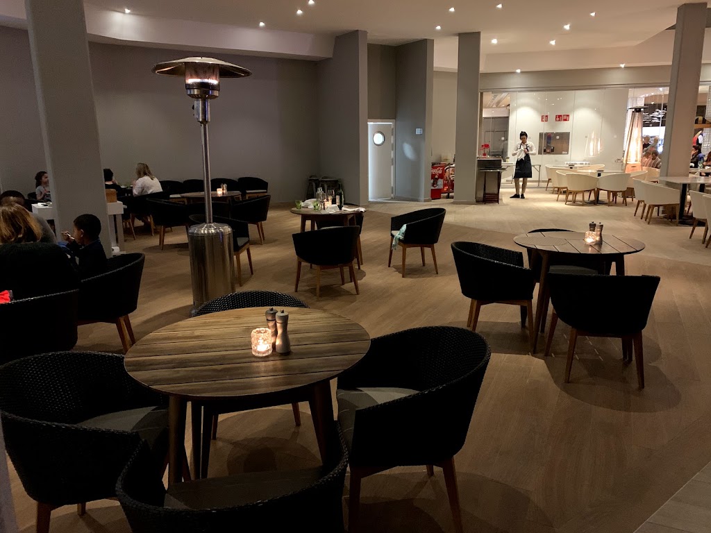 Filini Restaurant at the Radisson Blu Resort & Spa, Gran Canaria Mogan — Ambiente