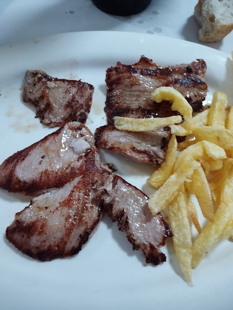 Bar Restaurante " El Tunel " — Churrasco