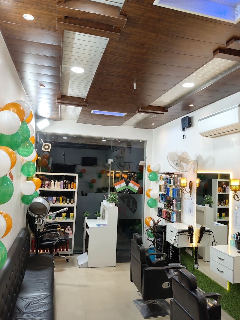 Hair Touch A Unisex Salon
