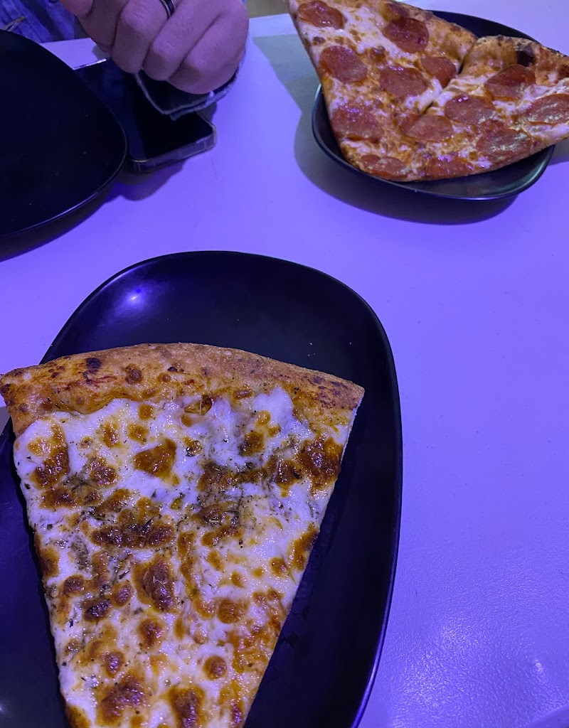 No Q Pizza 2 CR 的照片