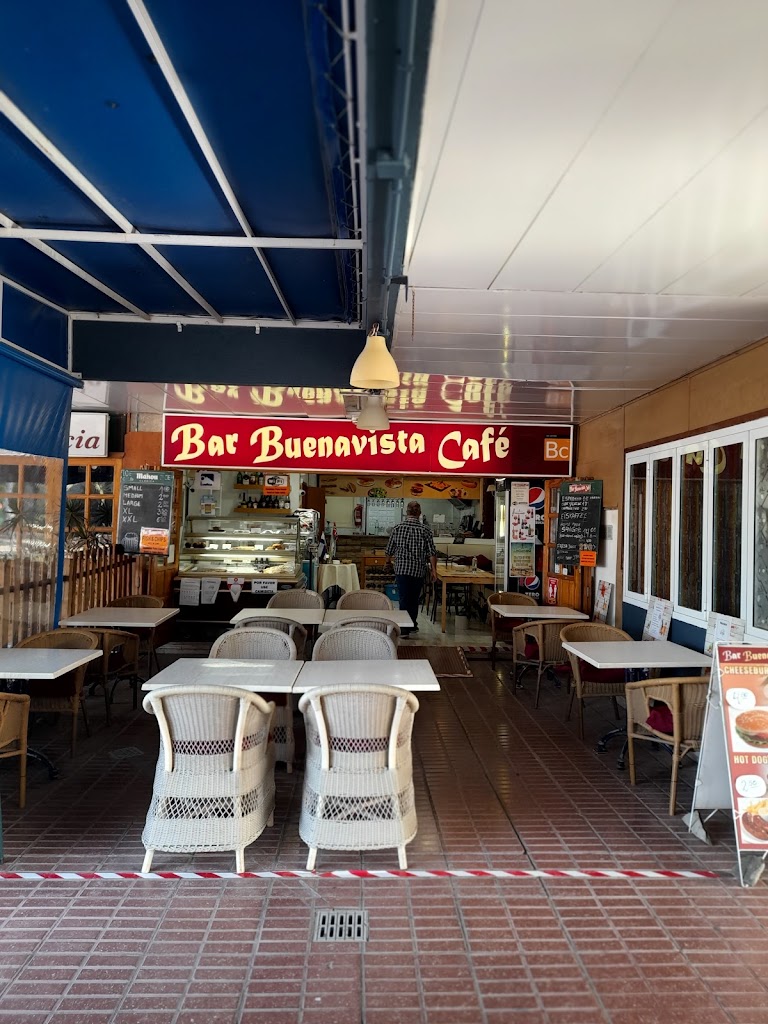 Bar Buenavista cafe — Ambiente