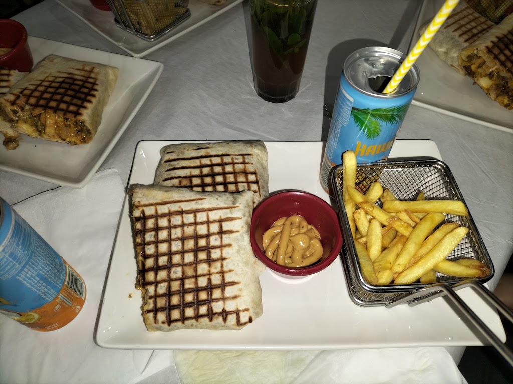Restaurante Al Khayma rachid — Comida y bebida