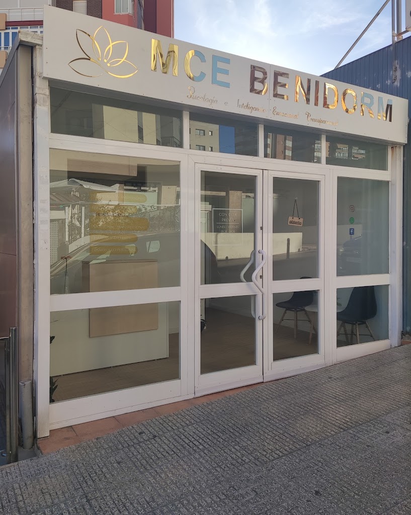 MCE Benidorm - Psicologia e Inteligencia Emocional
