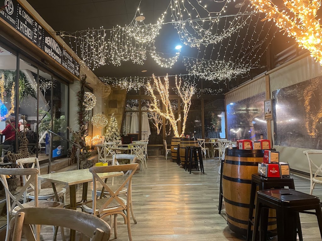 Bar Ateneu Arenyenc — Ambiente