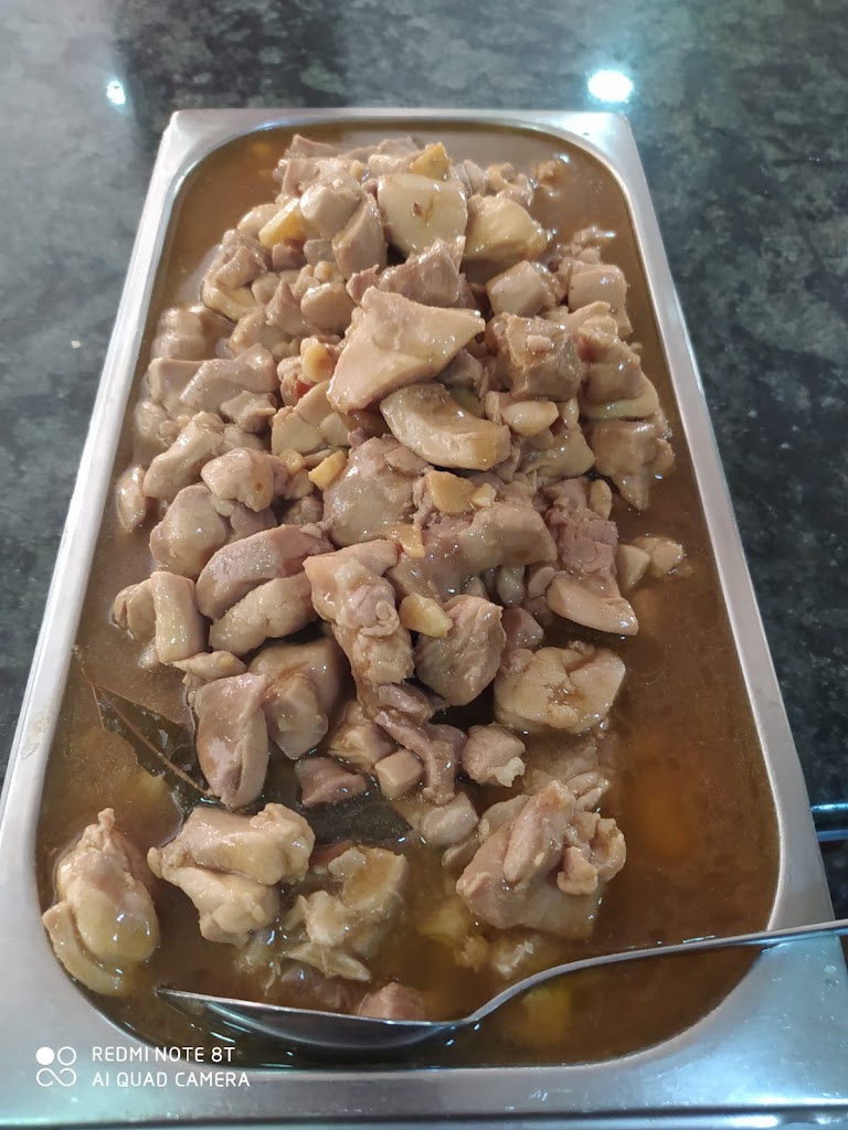 Bar Aqui te espero — Comida y bebida