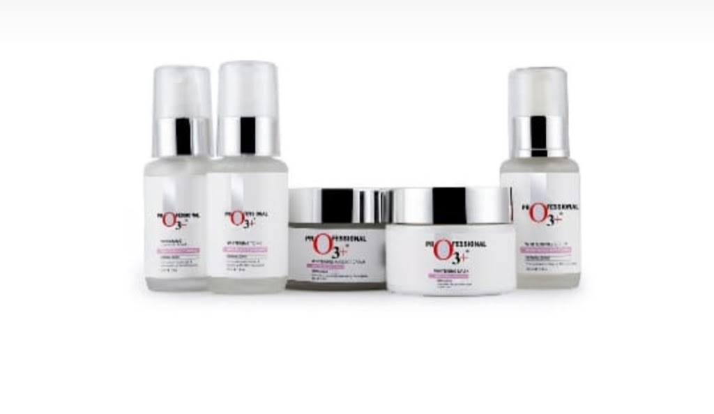 Lovey And Lisan Cee Beauty Salon Etawah U P