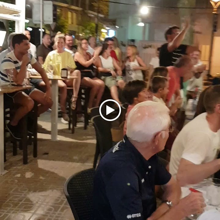 Restaurante Can Titi — Ambiente