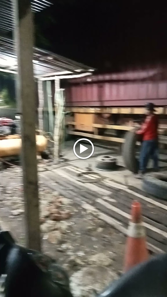 Bengkel tampal ban mobil