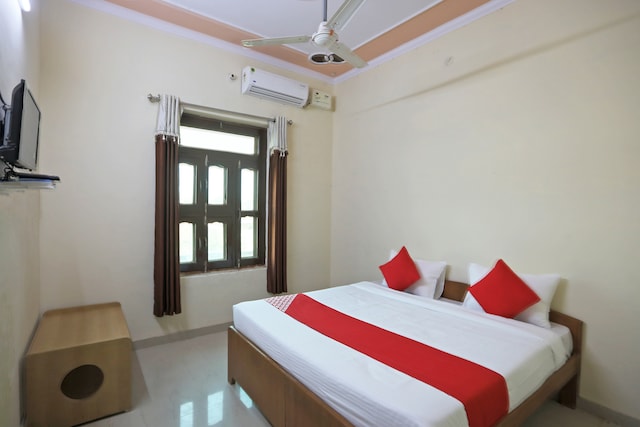 Oyo Hotel Daksh