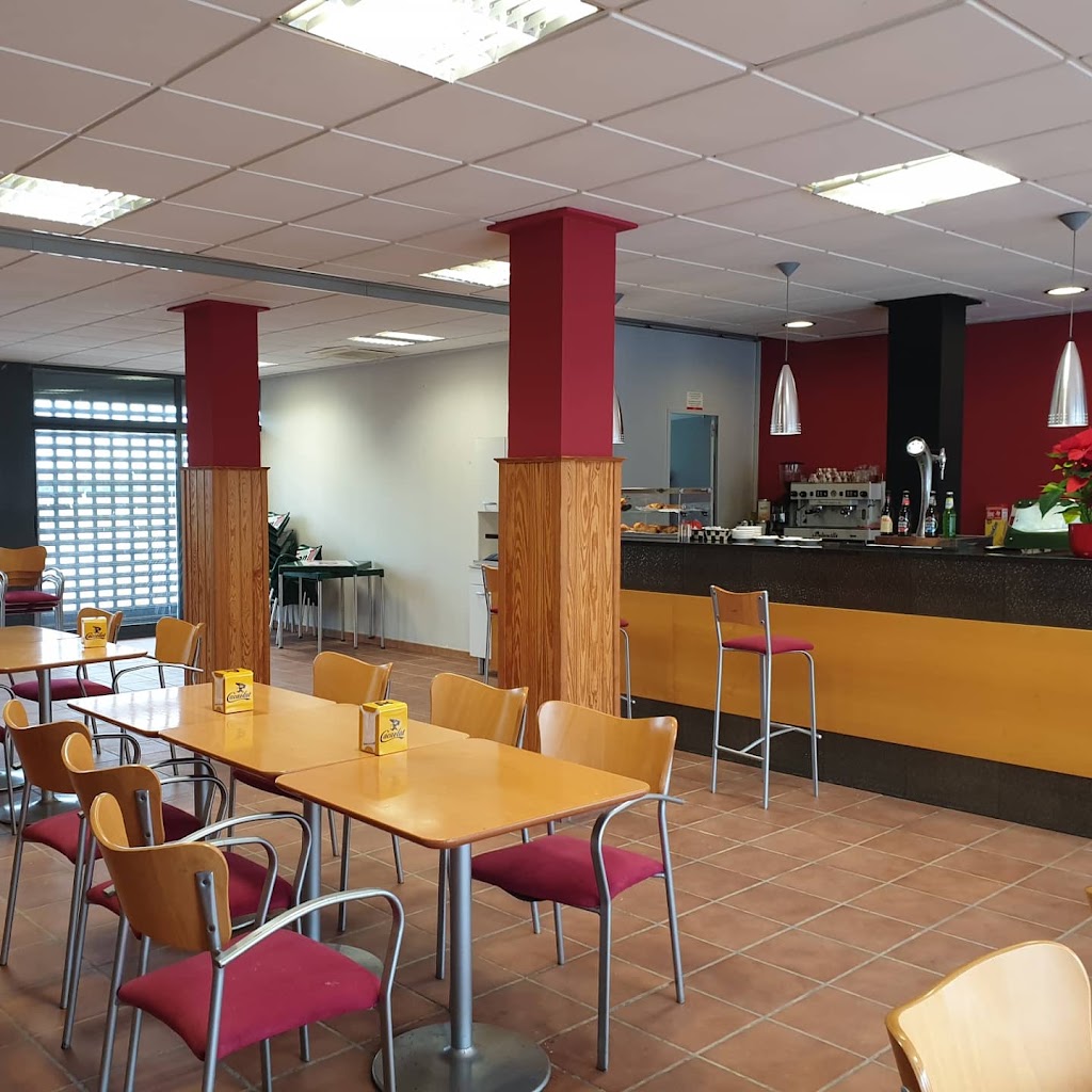 Cafeteria casal jove Burriana — Ambiente