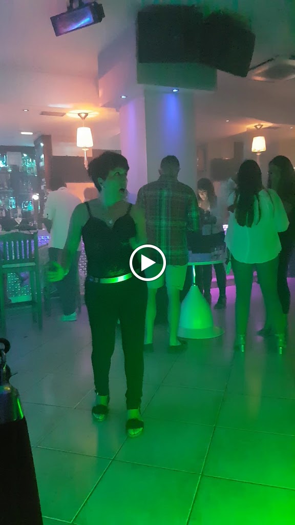 Cafe Lemour — Videos
