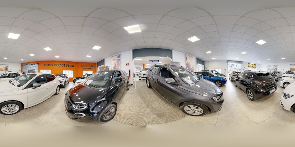 Autos Parque Feria — Interior
