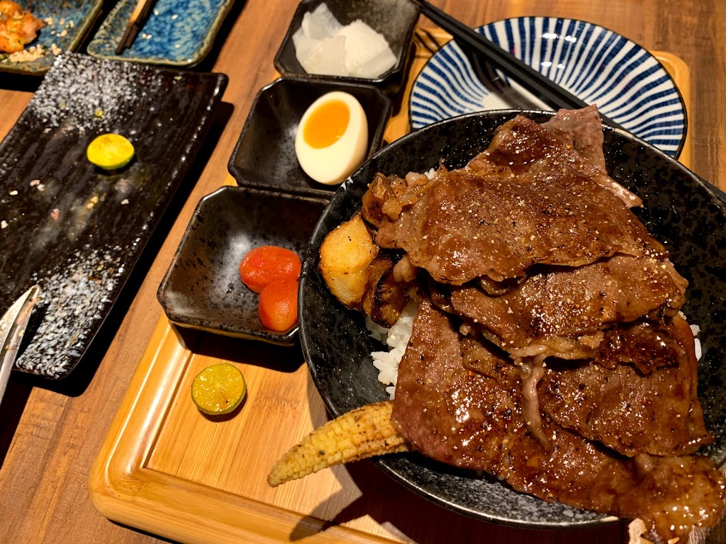 大河屋 燒肉丼 串燒-嘉義遠百店 的照片