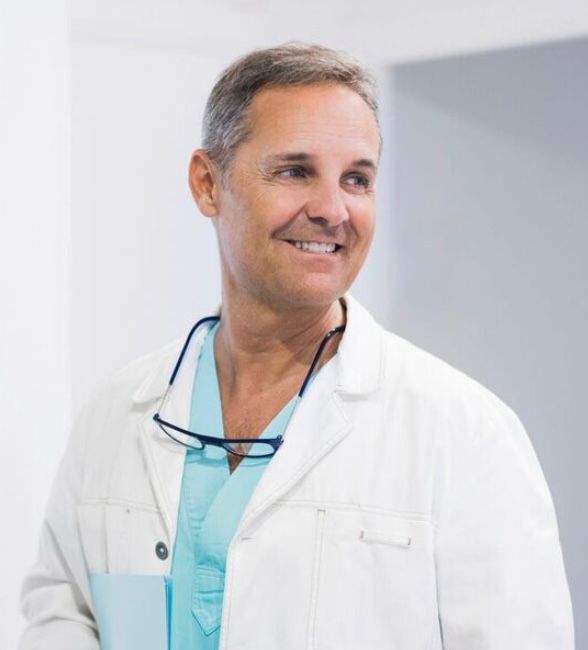 Dr. Carlos Moreu Rivero