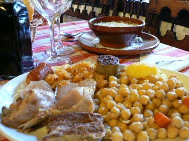 Las Cuadras De Rocinante — Comida y bebida