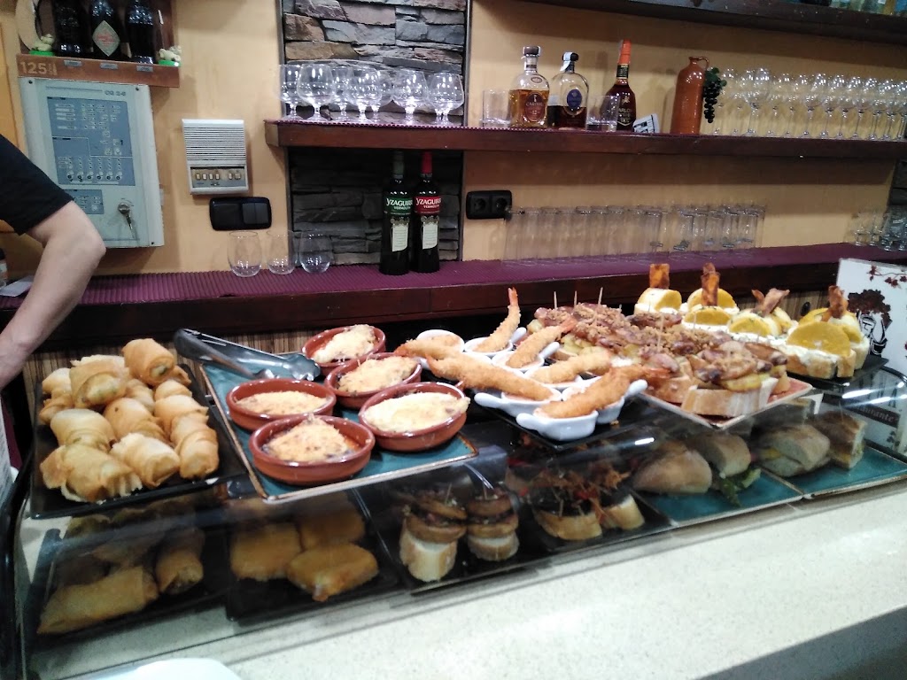 La Vina Gastroteka l Restaurante Pamplona — Comida y bebida