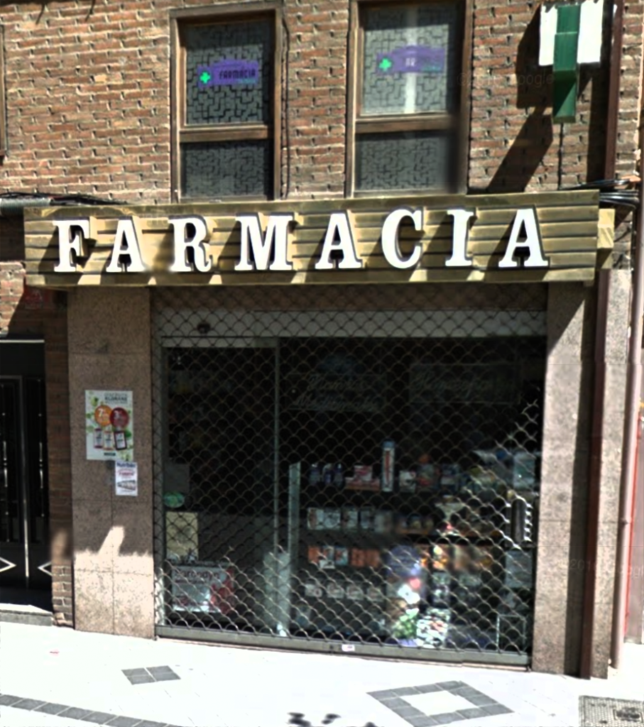 Farmacia Teatro Calderon (Ldo. Juan Antonio Navarro Gomez)