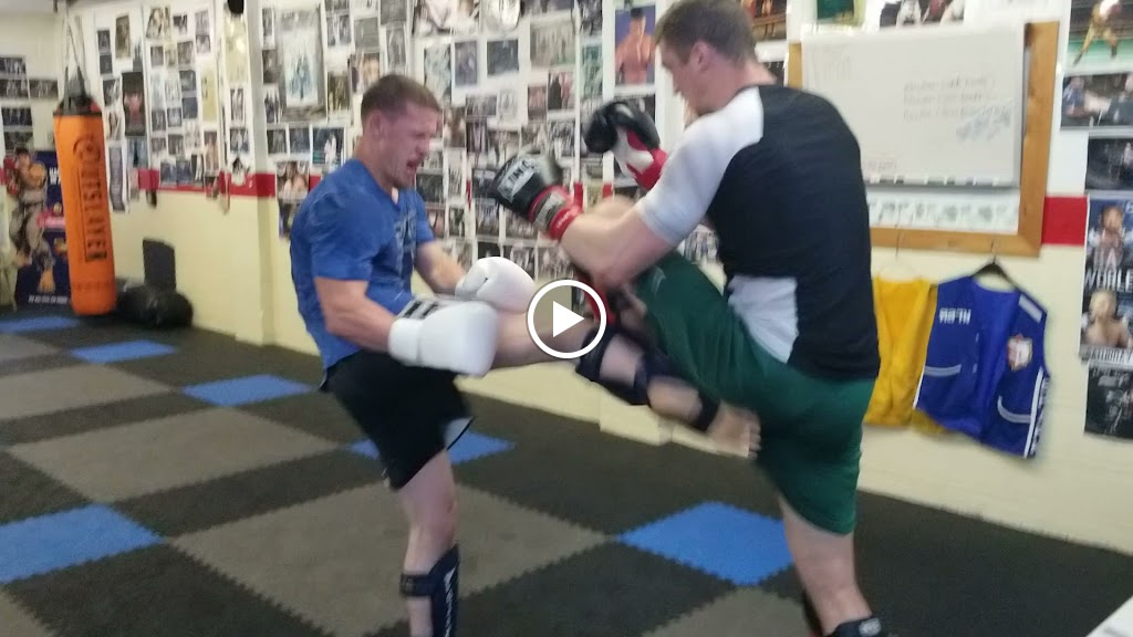  Kanpichit Super Rhino Muay Thai Gym