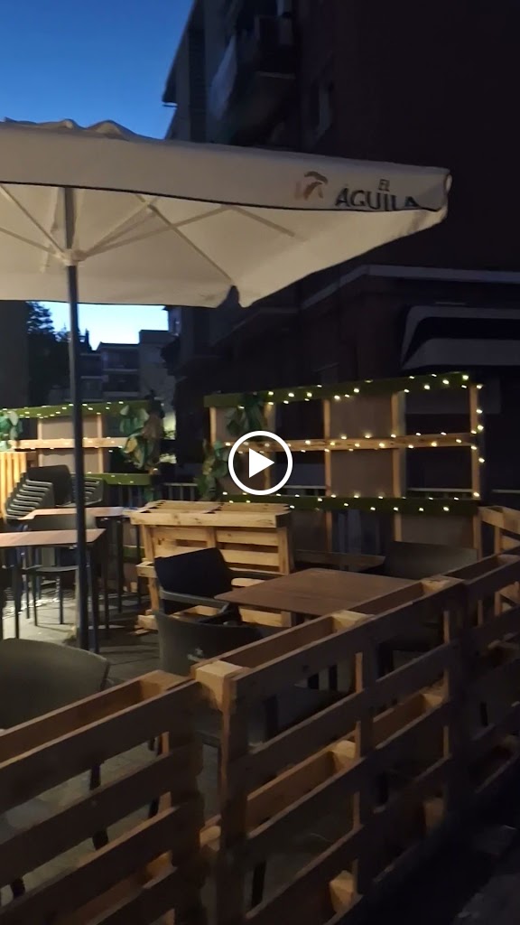 Sacacorchos Cafe Bar — Videos