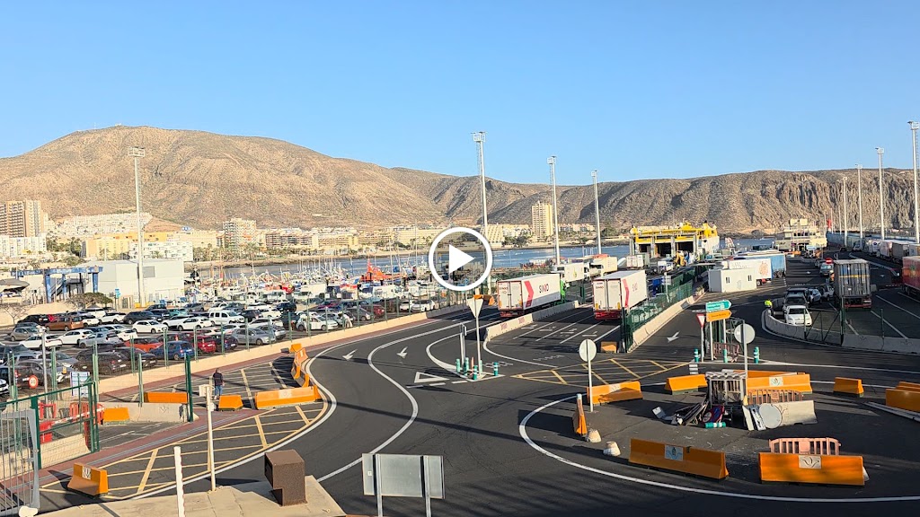 Parking Puerto Los Cristianos — Videos