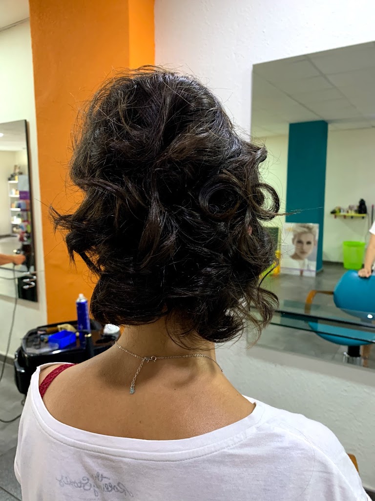 Peluqueria Cintia Atienzar — Peinado