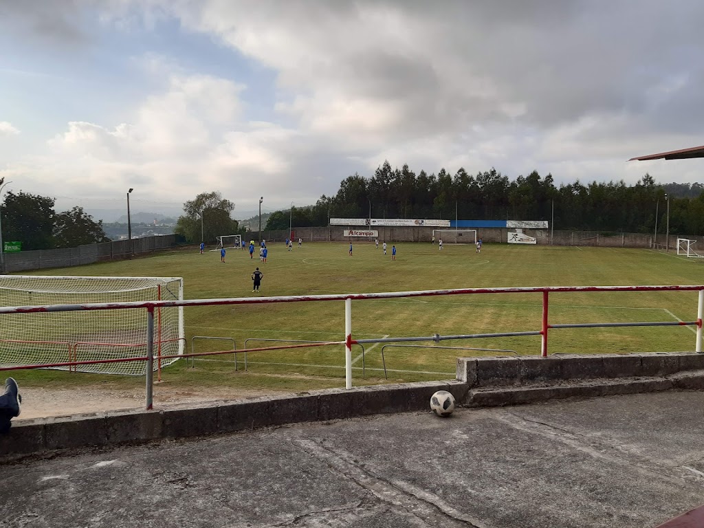 Campo de Futbol do Carrizo