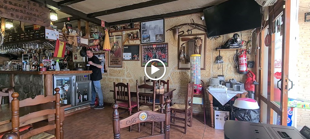 Meson Cafe Bar El Granaino — Videos