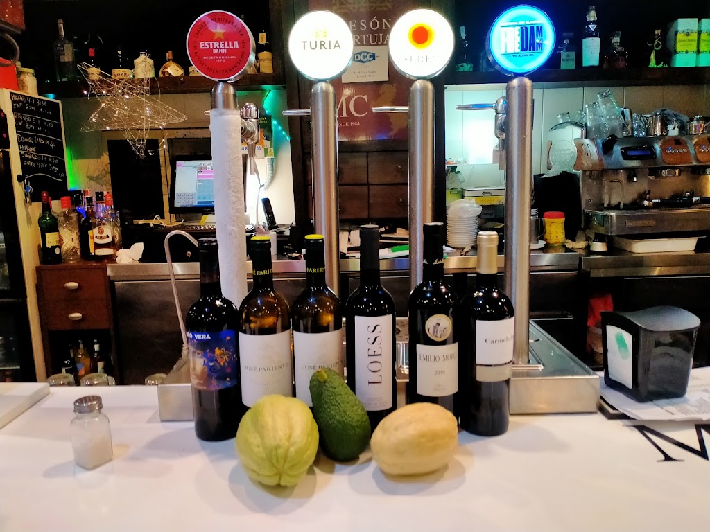 Meson Cartuja — Comida y bebida