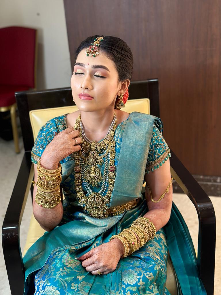 Maya Bridal Studio Makeup Artist Bridal Makeup Mehandi Design In Tuticorin