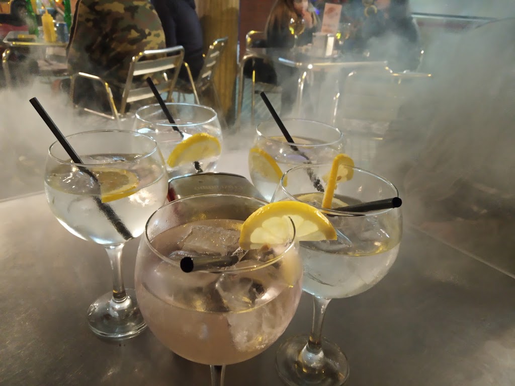 Bar Roda's — Comida y bebida