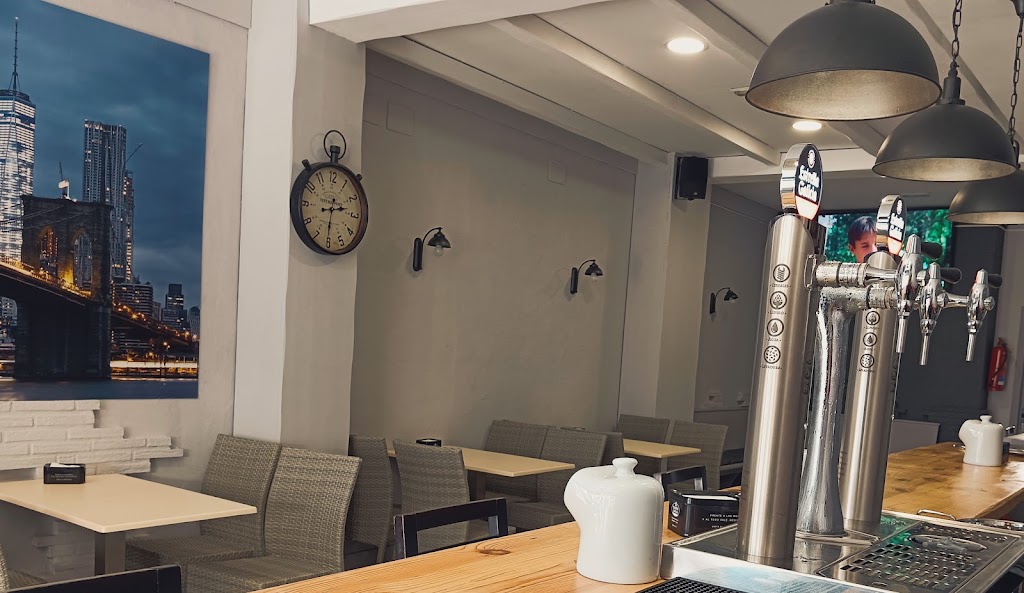 Bar Brooklyn — Del propietario
