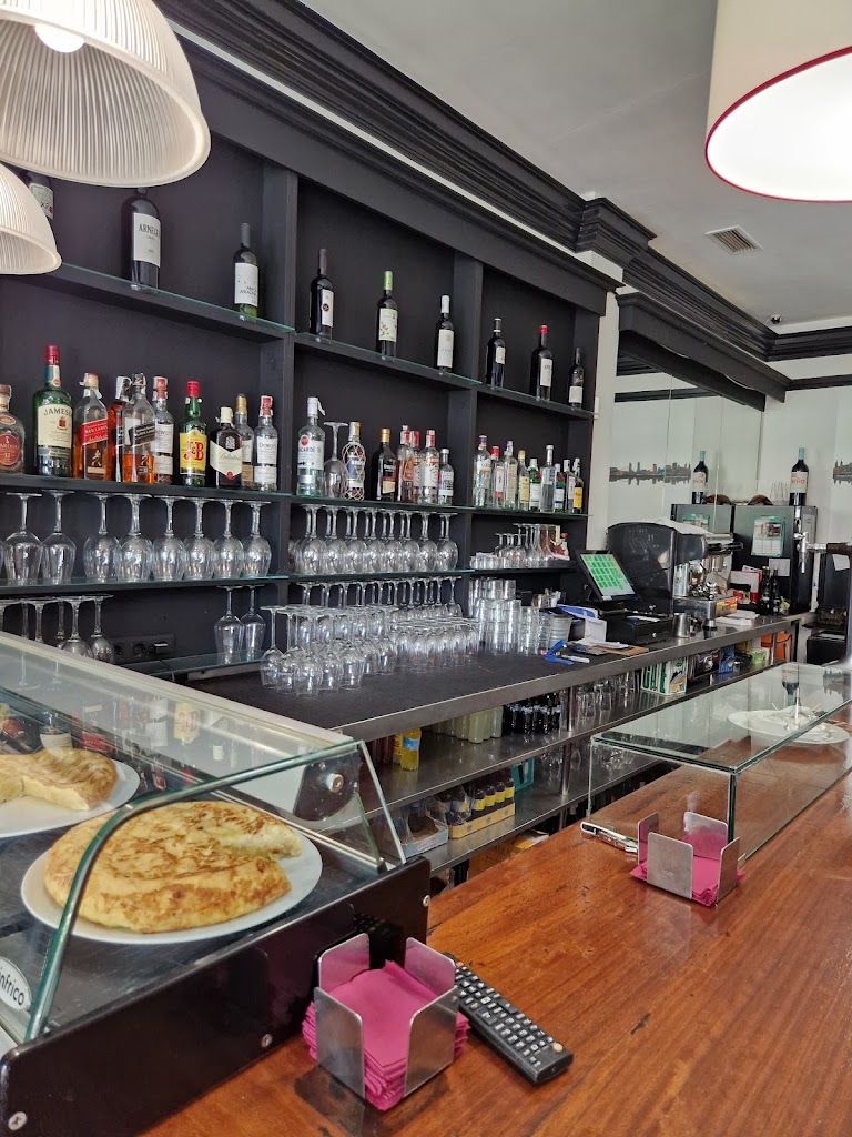 Bilbao Bar Restaurante — Ambiente